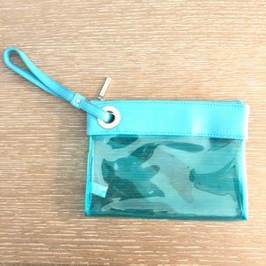Wristlet, by Bath and Body great teal color!